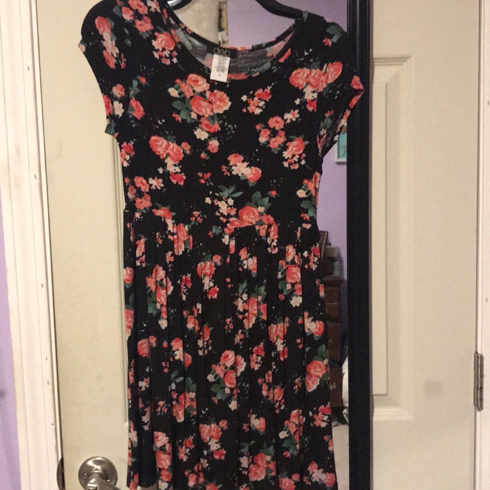 Deb’s Size M Skater Dress. Never worn